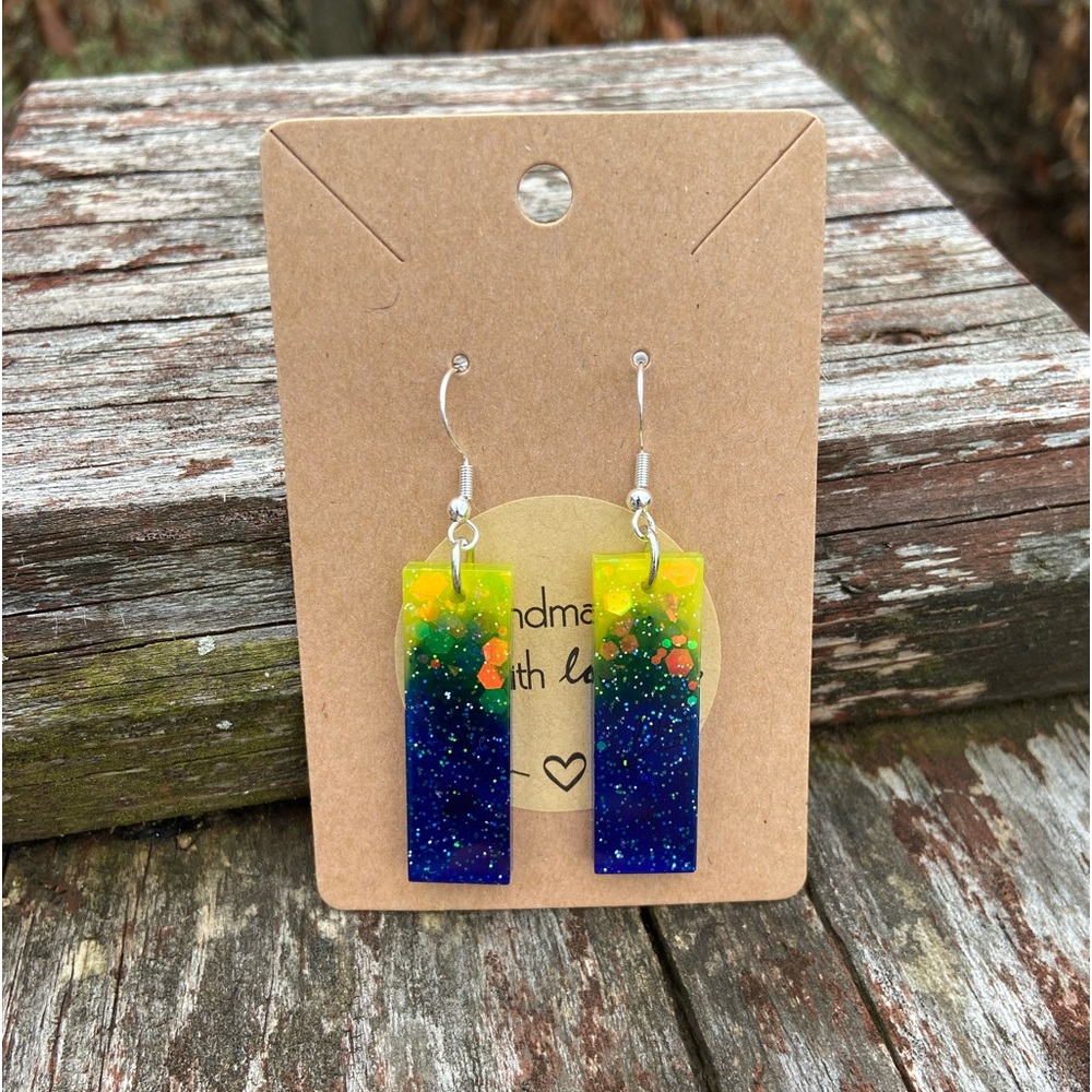 💋2/$14💋 Ooooh Ombré Handmade Resin Earrings